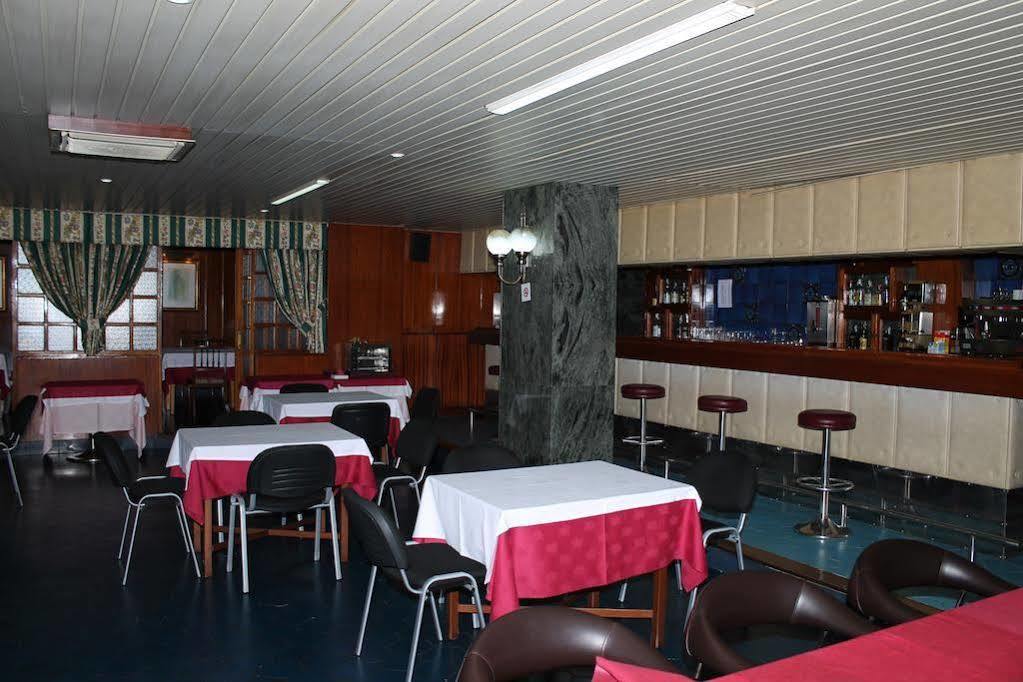 Hotel Marqués de Santillana Torrelavega Esterno foto